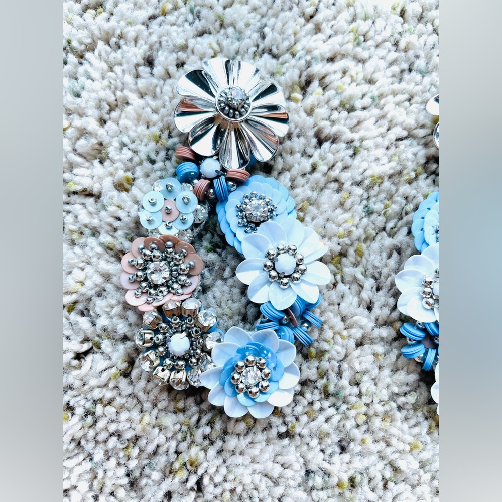 Mignonne Gavigan Elyse drop earrings. Post earring. 3” long - Picture 4 of 6